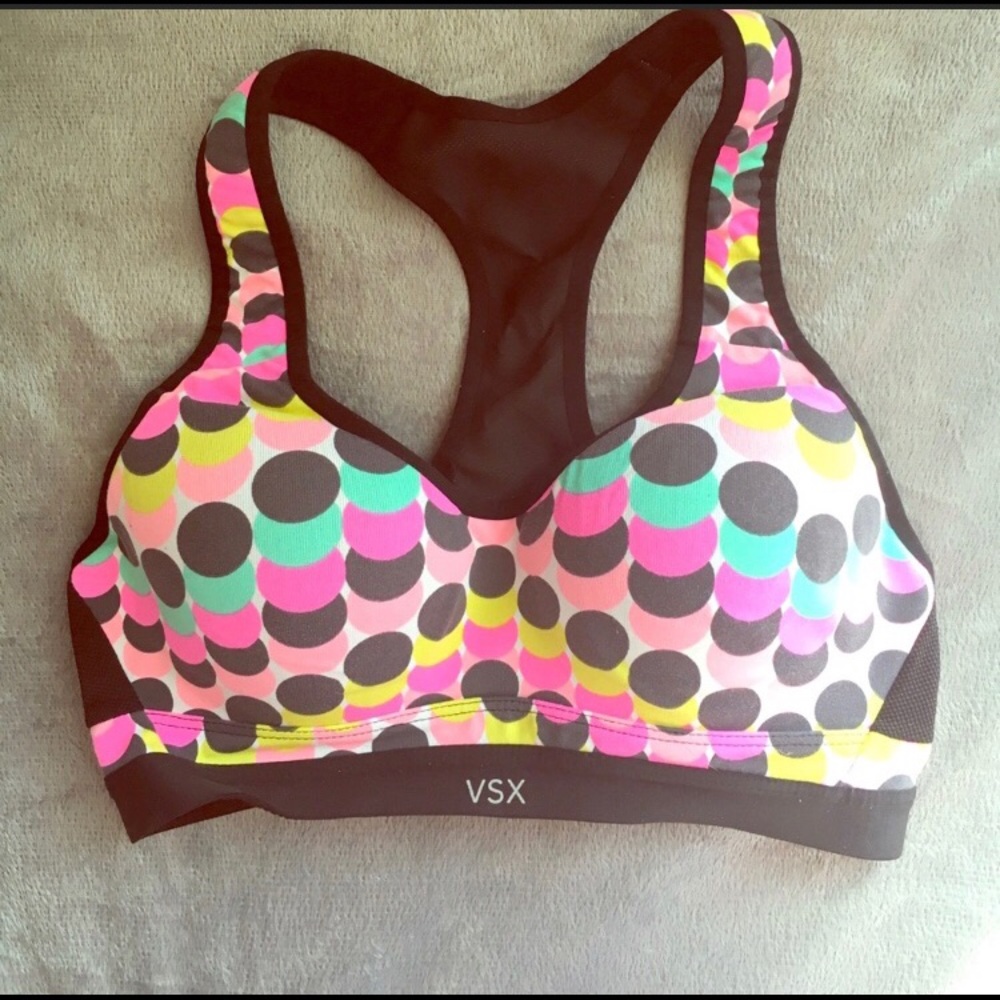 Women’s 32B Victoria Secret workout sports bra